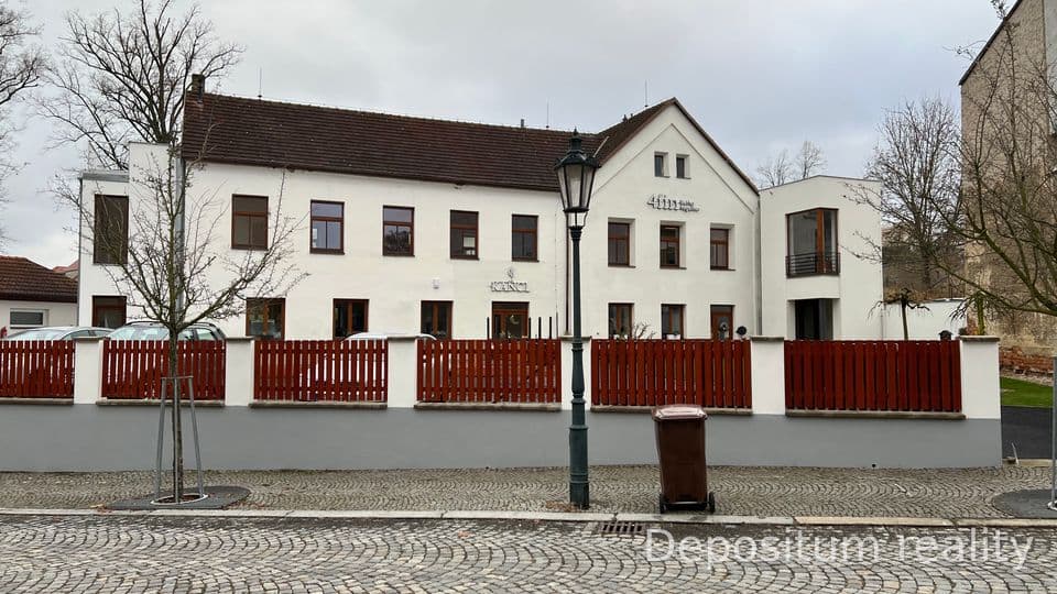Připravujeme pronájem komerčních prostor v centru města Vlašim