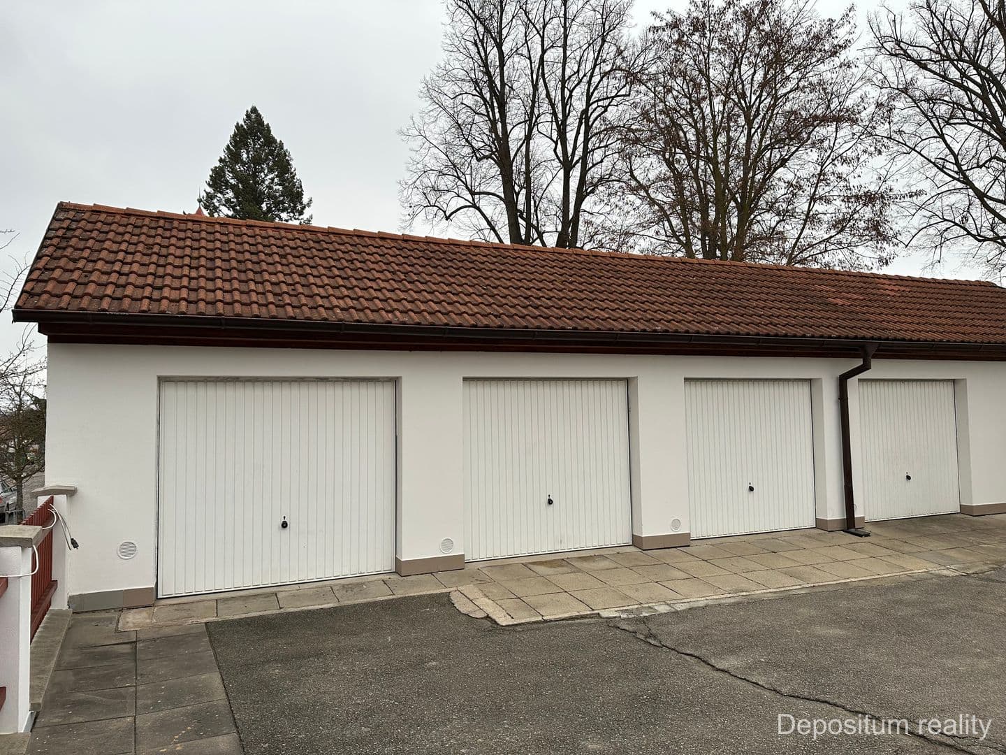 Pronájem garáže v centru Vlašimi